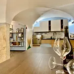 Il Duca E La Cicala - Guest House Near Acquario